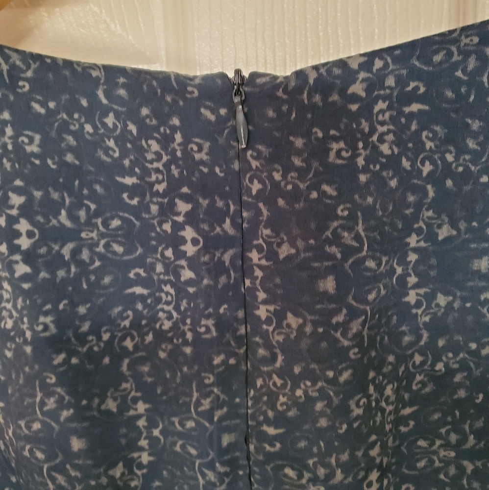 Forever 21 Sleeveless Dress - Picture 5 of 6